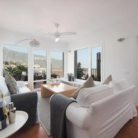 Superior H - Ad Alberto Dorner شقة